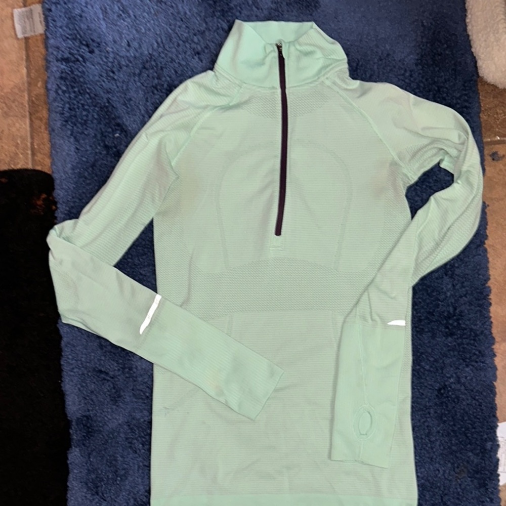 Lululemon Light Green Quarter-Zip Pullover